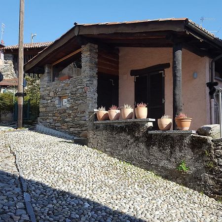 Villa Rustico Miglieglia Exterior foto